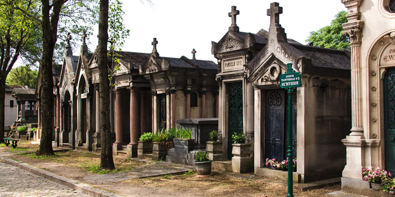 Visit Père Lachaise Cemetery