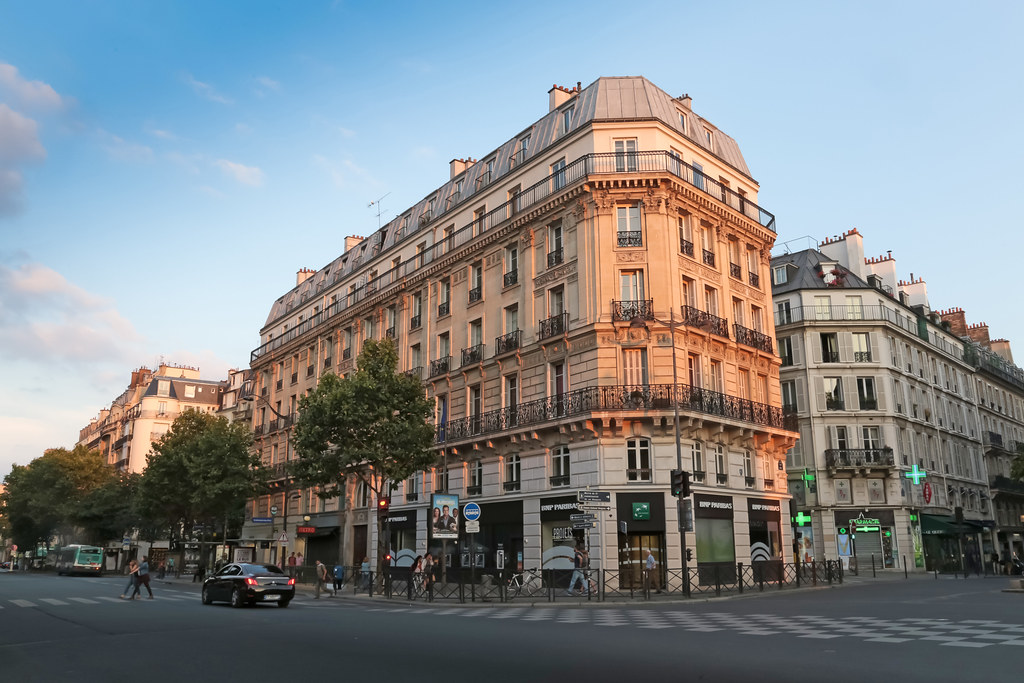 Boulevard Saint Germain for Lavish shopping 
